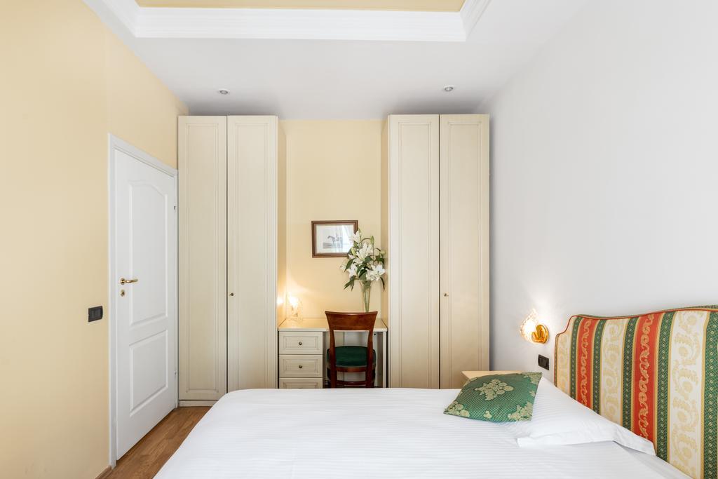 St. Andrew's Palace 4* Warszawa